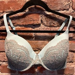 Victoria’s Secret Body By Victoria 34DD Mint Demi Bra